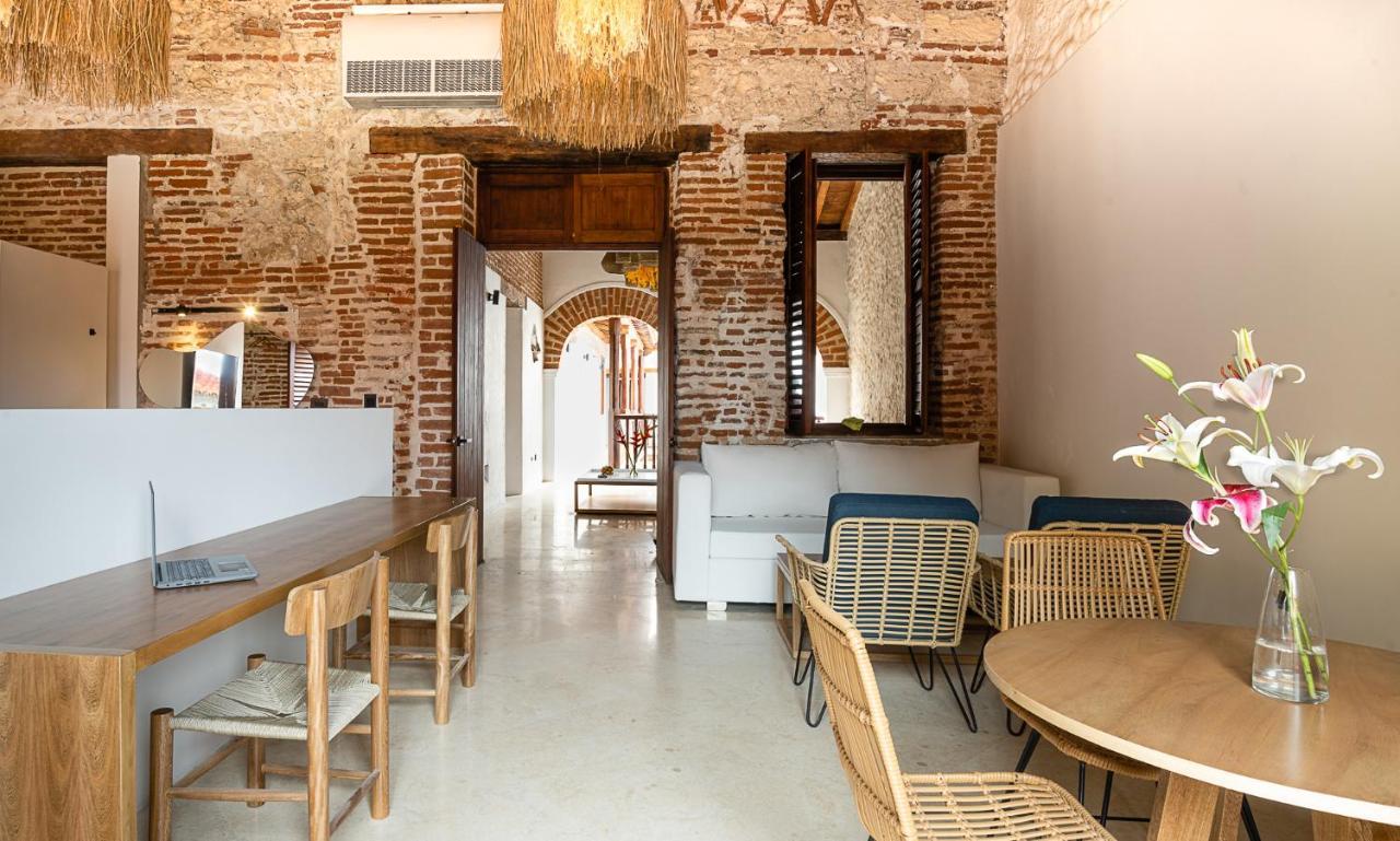 Voila Getsemani Hotel 3*