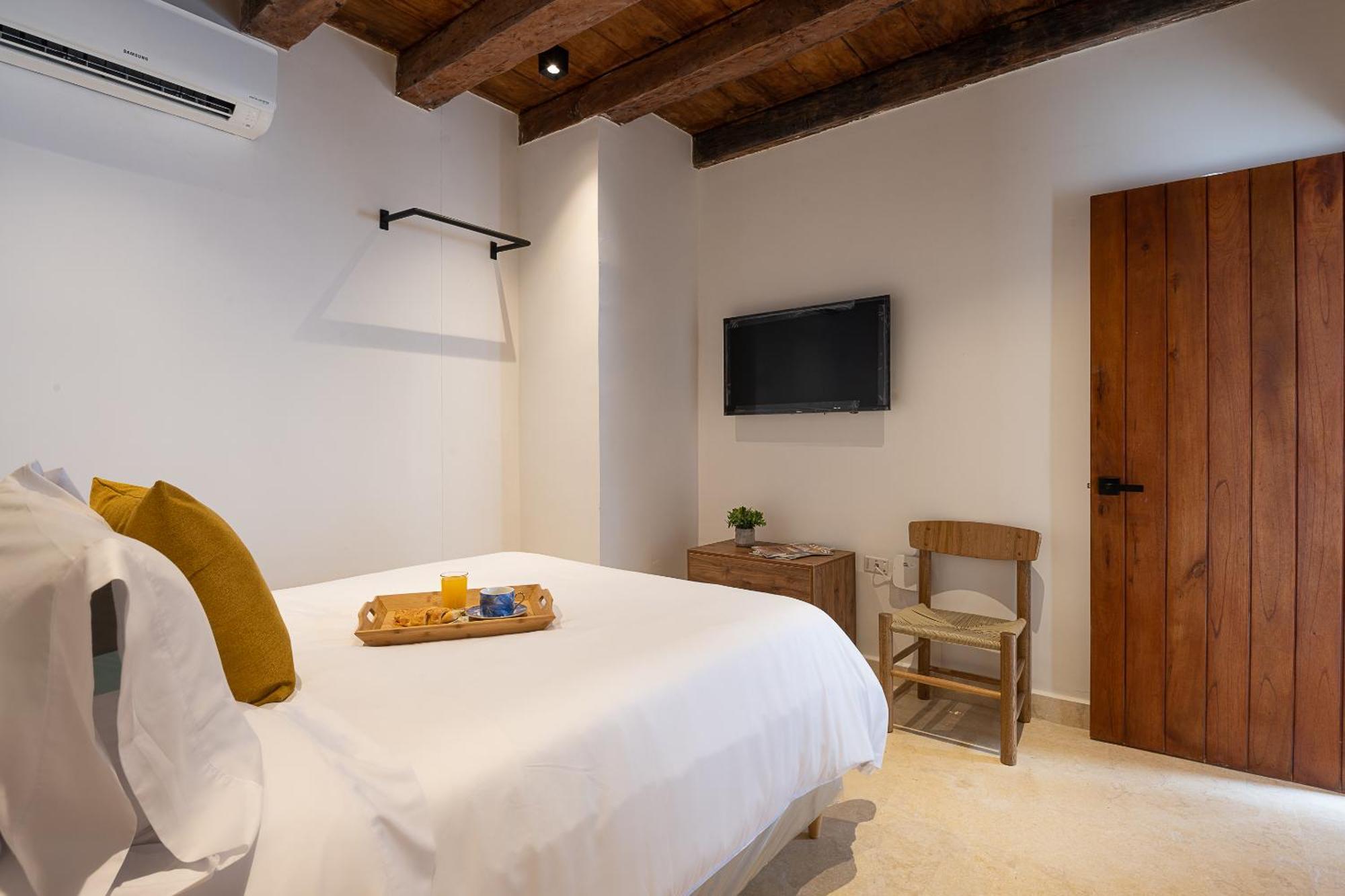 Voila Getsemani Hotel